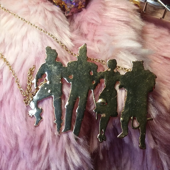 Wizard of OZ Silhouette Necklace Yellow Brick Road JEWELRY Gold Rare Frank - Picture 7 of 7